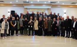 Altınova’da Muhtarlar yemekte buluştu