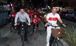 Altınova’da Cumhuriyet’e yakışır kutlama