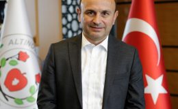 Oral: Saygı ve özlemle anıyoruz