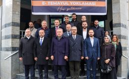 AK PARTİ’DE TEMAYÜL HEYECANI YAŞANDI