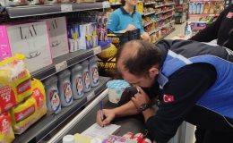 Altınova’da marketlere denetim sürüyor