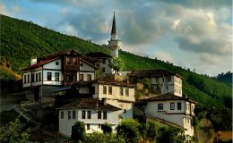 Oral: Tarihe unutulmaz bir gezi olacak