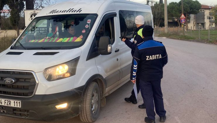 Altınova’da servis araçları denetlendi