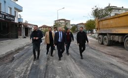 ASFALTLAMA MESAİSİ HAFTA SONU DEVAM ETTİ