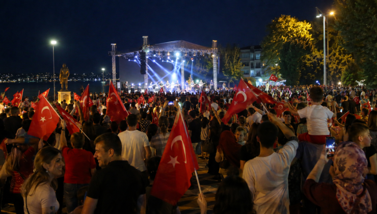 Yalova’da 30 Ağustos’a yıldız yağmuru: İşte ilçe ilçe konserler