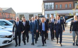 BAKAN IŞIKHAN YALOVA OSB’DE İŞ DÜNYASIYLA BULUŞTU