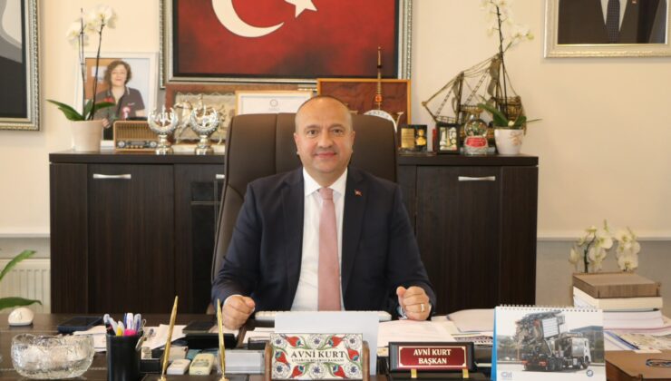 Başkan Kurt: Cumhuriyet Geleceğimizin Teminatıdır