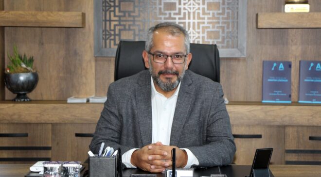 Özdemir: Cumhuriyet Gelecek Nesillere Namus Borcumuzdur