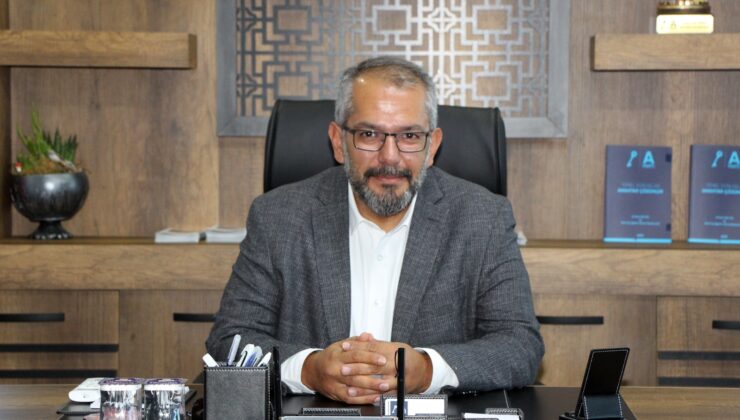 Özdemir: Cumhuriyet Gelecek Nesillere Namus Borcumuzdur