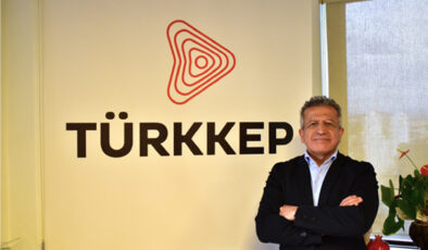 ŞİRKETLERİN ’I ÜÇÜNCÜ NESİLDEN SONRASINI GÖREMİYOR: ÇÖZÜM VERİ VE GÜVENİLİR YAPAY ZEKÂDA MI?